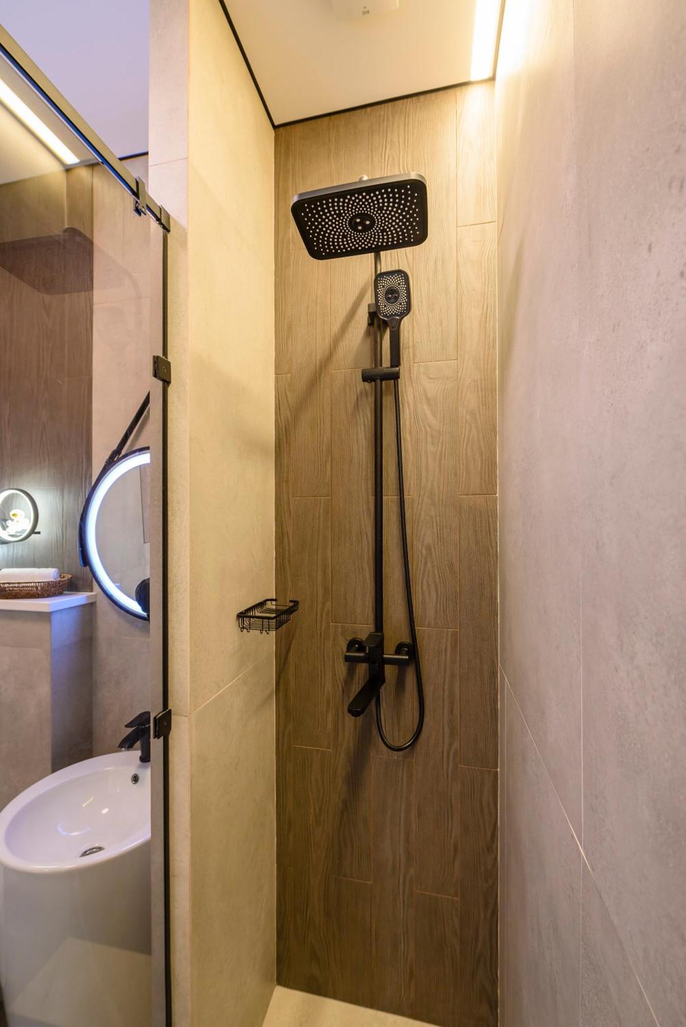 5 New Business-Class Apartments R-House Near Mega Almaty Eksteriør bilde